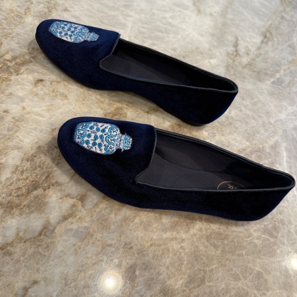 Jack Rogers Navy Chinoiserie Flats - Picture 2 of 3